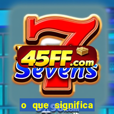 o que significa sonhar com o silvio santos